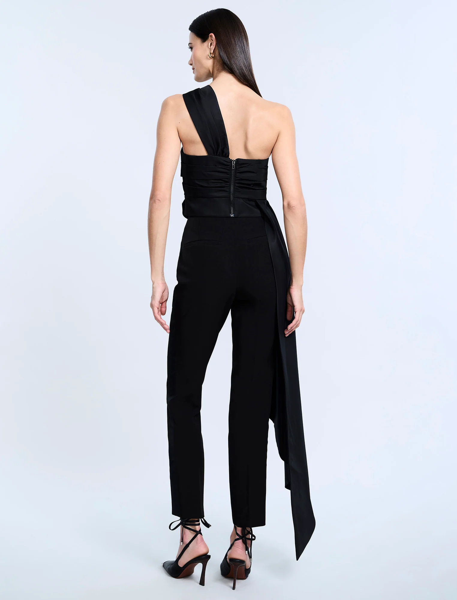 Bustier With Long Train - Image 3