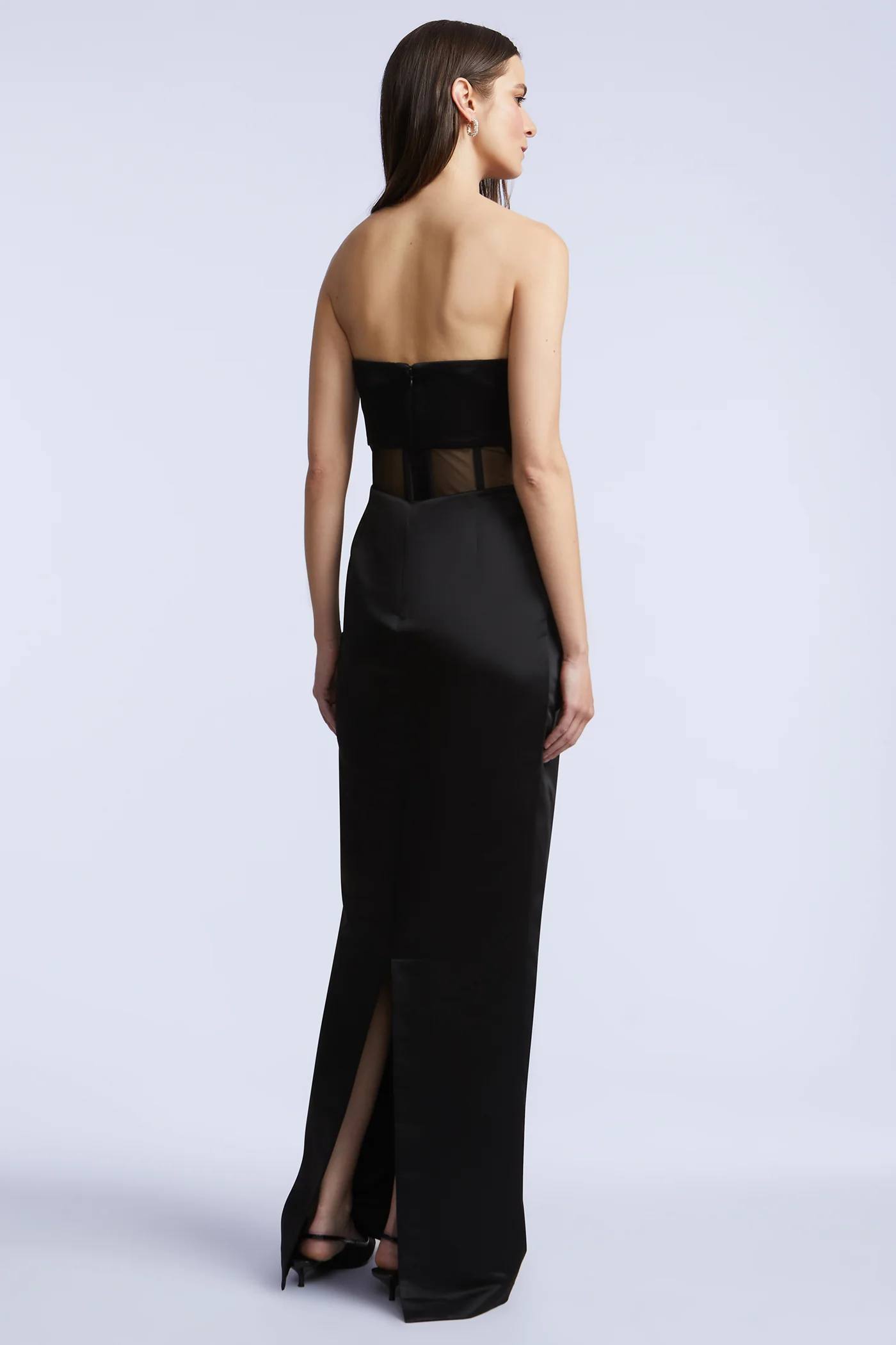 Elizabeth Gown - Image 7