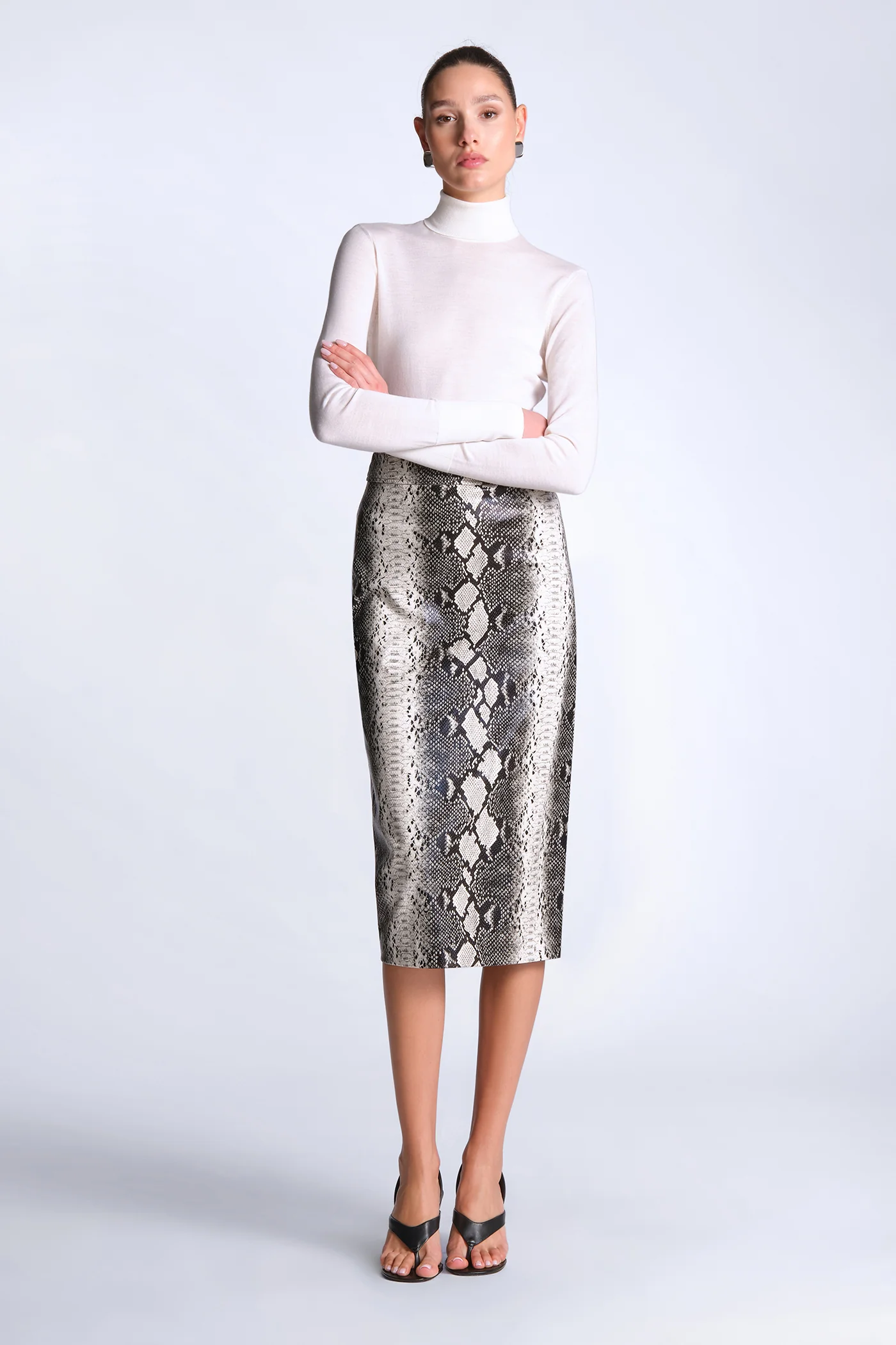 Ivy Turtleneck - Image 4