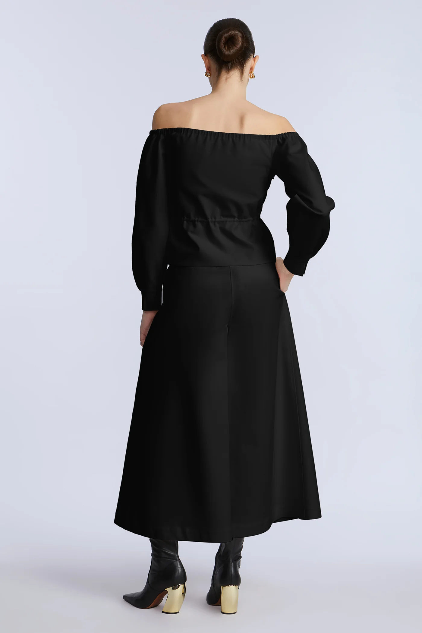 Pleated Front Crop Pant - Image 3