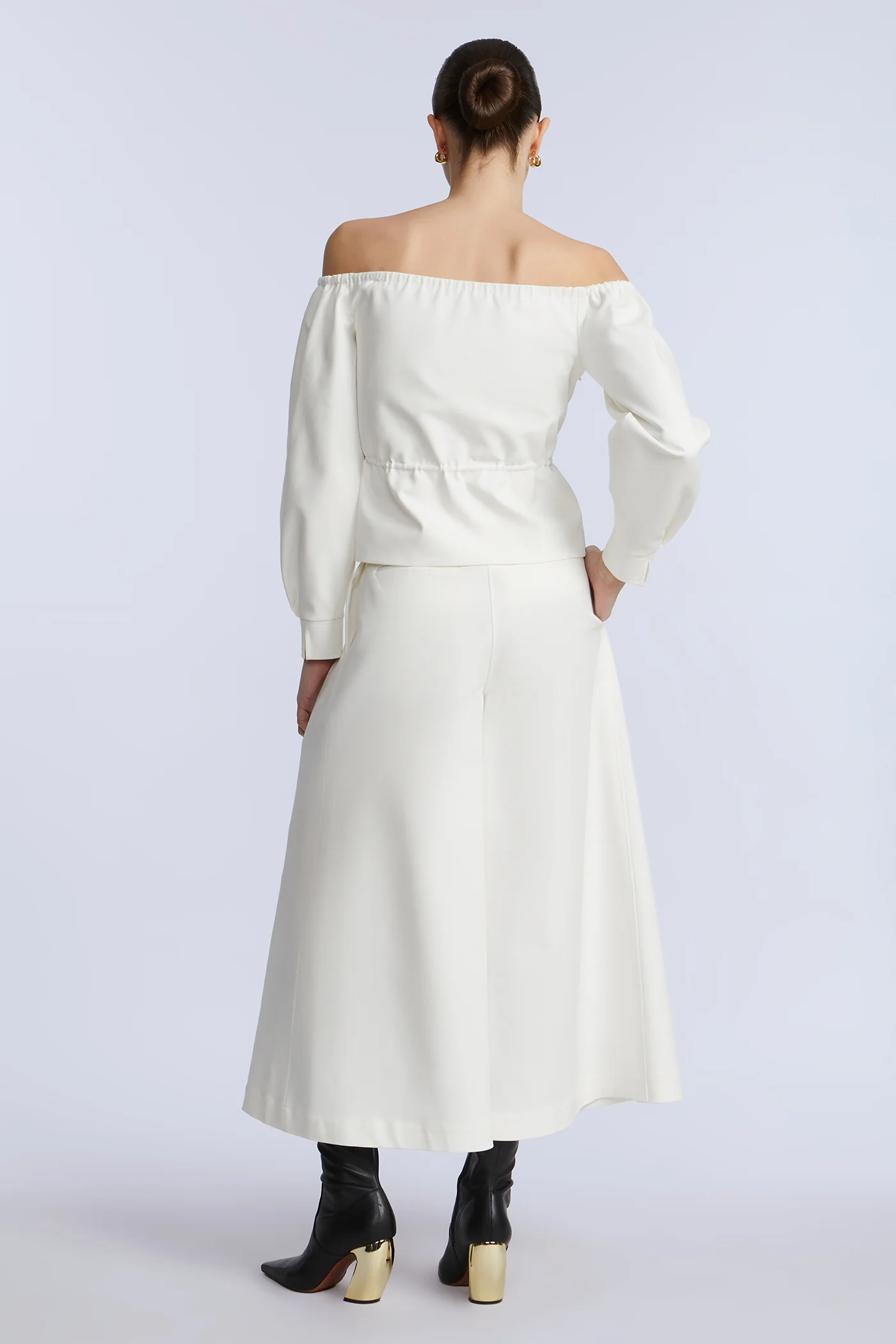 Pleated Front Crop Pant - Image 3