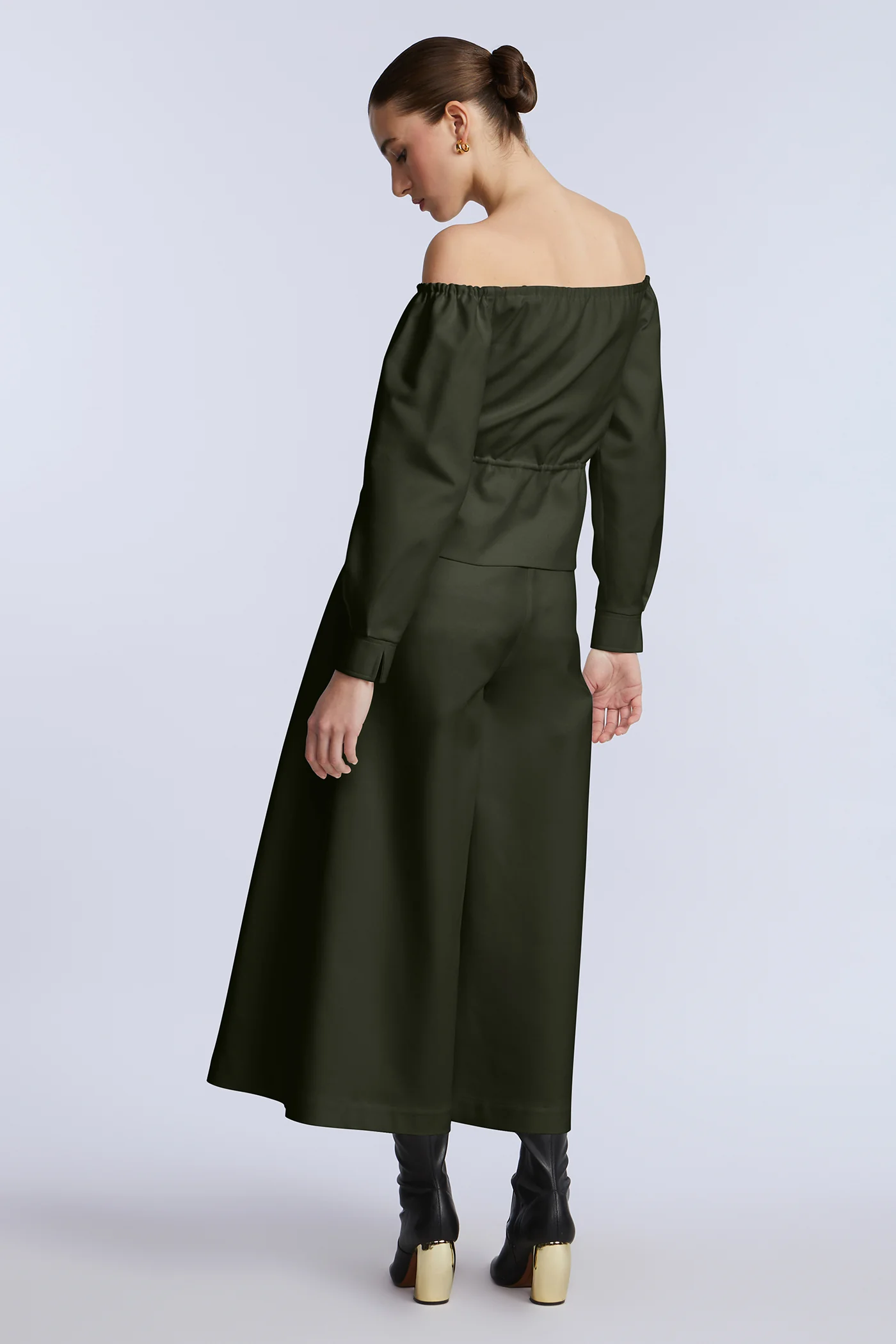 Pleated Front Crop Pant - Image 10