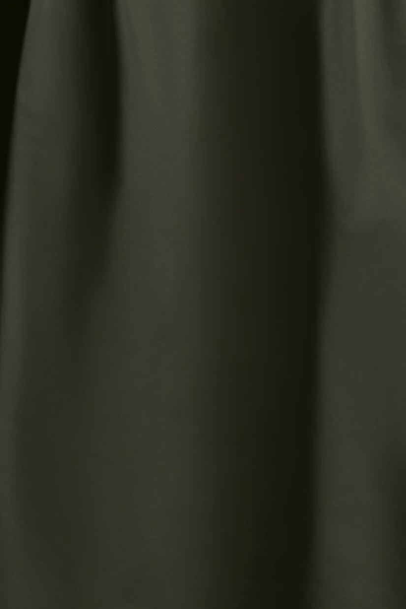Pleated Front Crop Pant - Image 12
