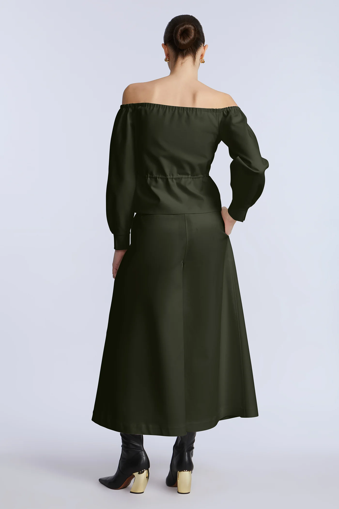 Pleated Front Crop Pant - Image 3
