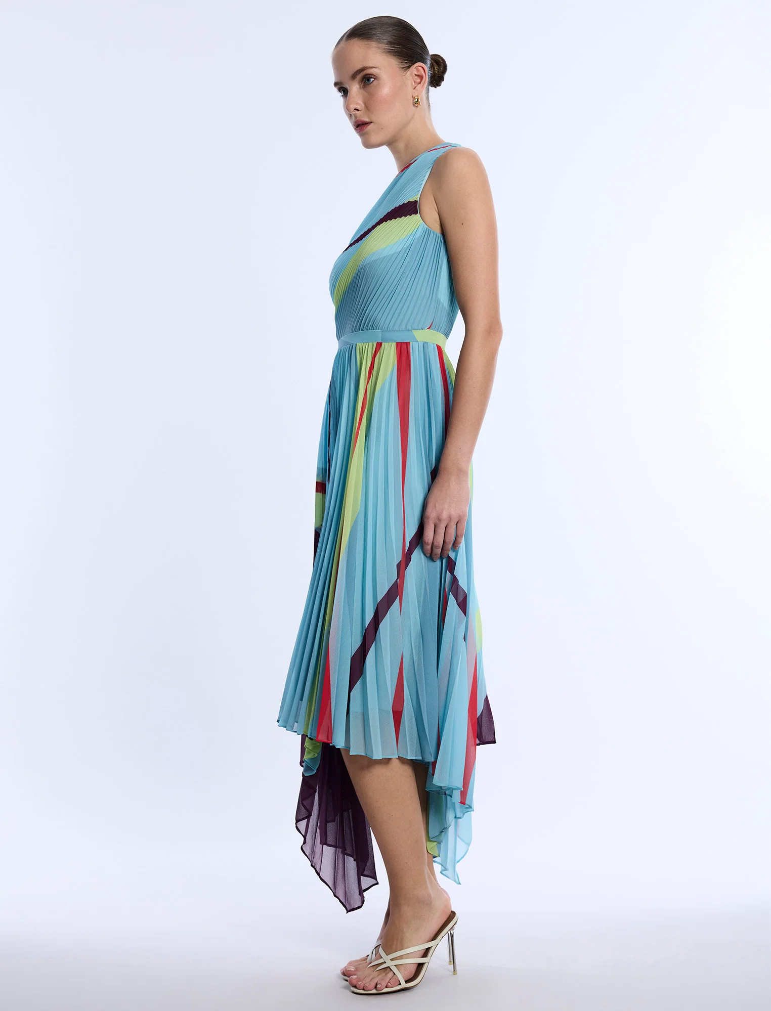 Printed Pleated Dress - Image 3