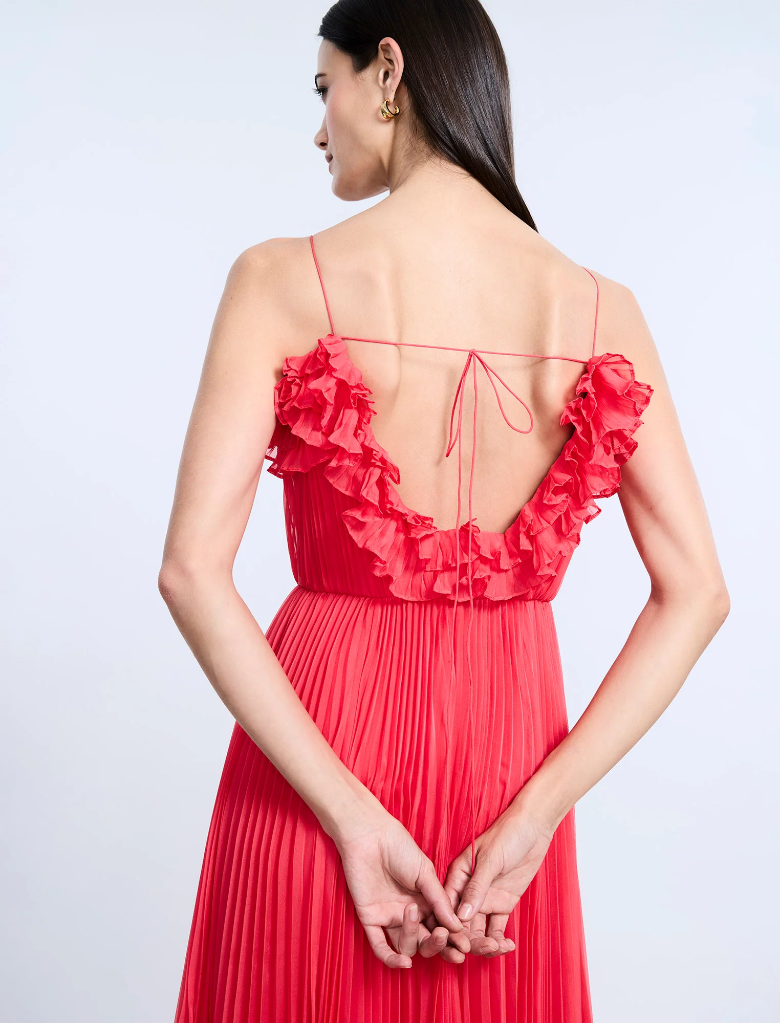 Shirring Ruffle Gown - Image 7