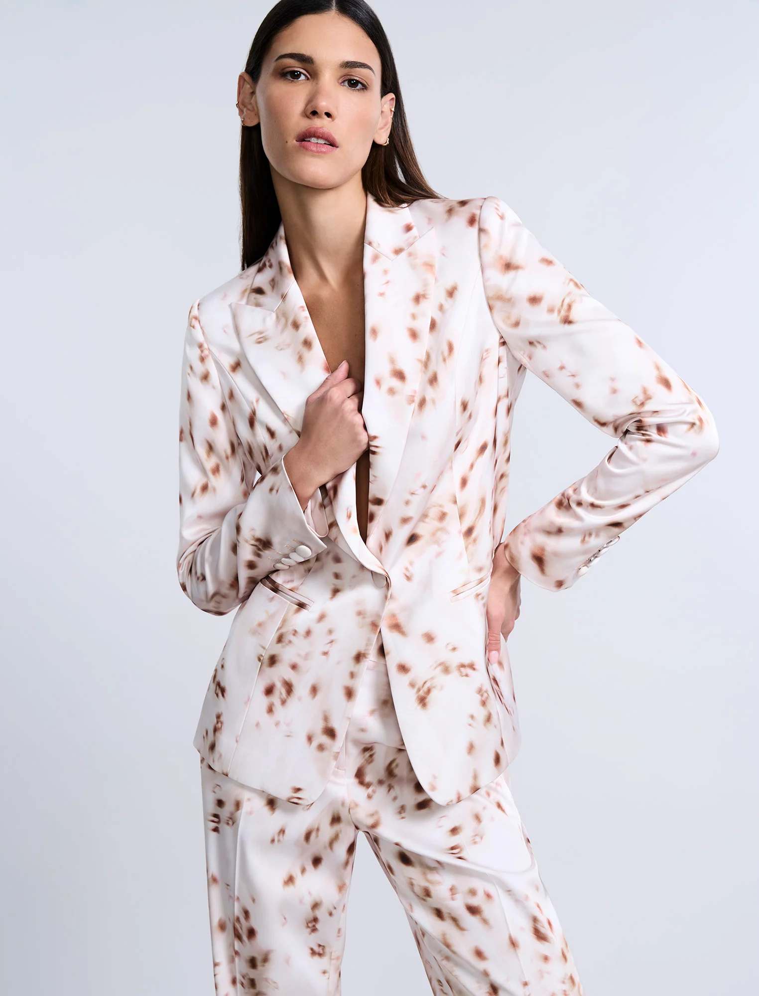Single Breasted Animal Print - Image 6