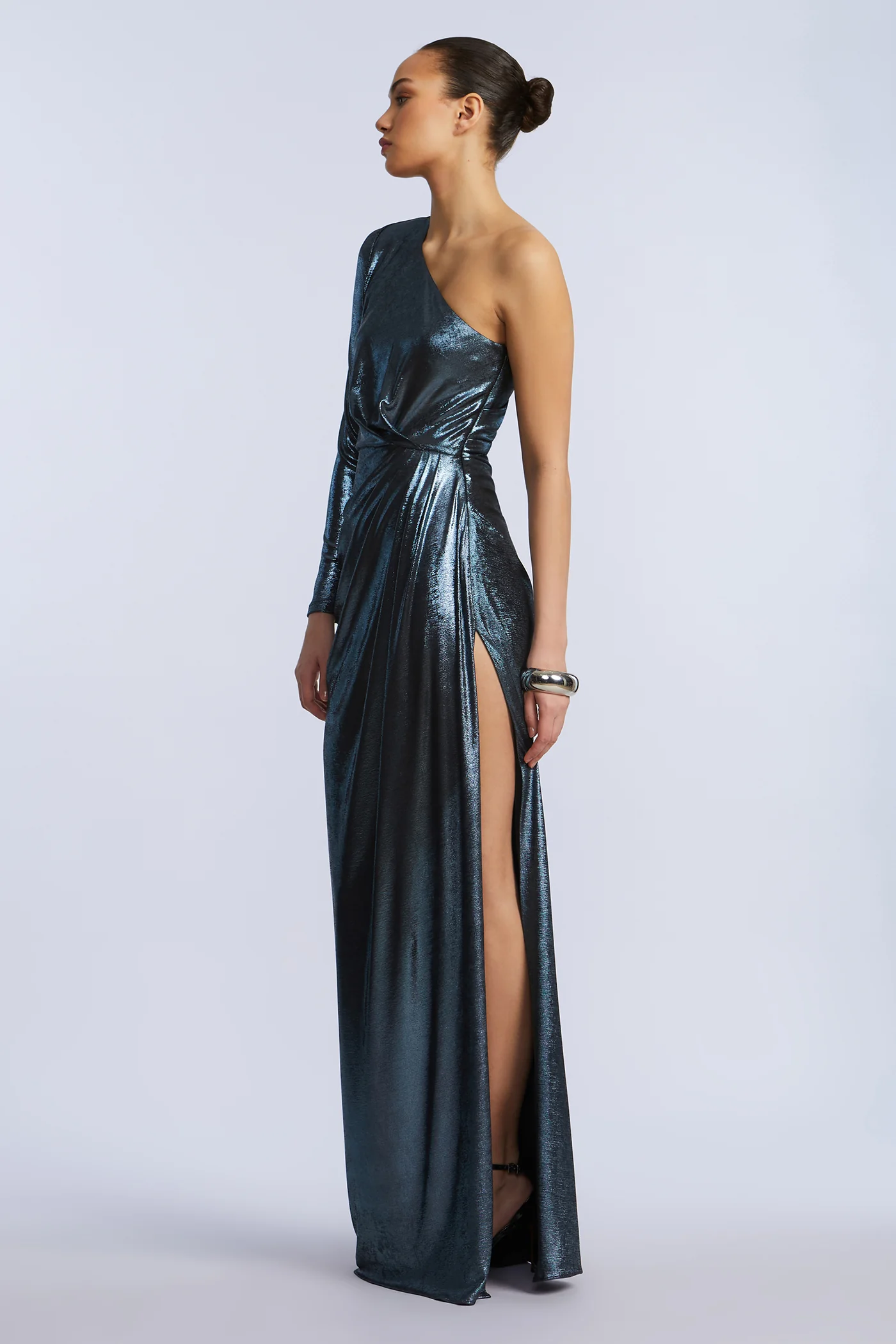 Strong Shoulder Gown - Image 3